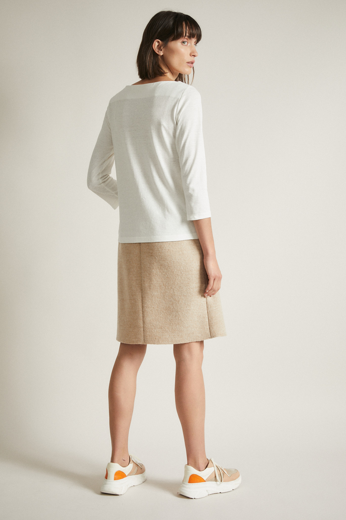 lanius_hw20_12419-00_u-bootshirt_off-white_06 lanius_hw20_12419-00_u-bootshirt_off-white_06