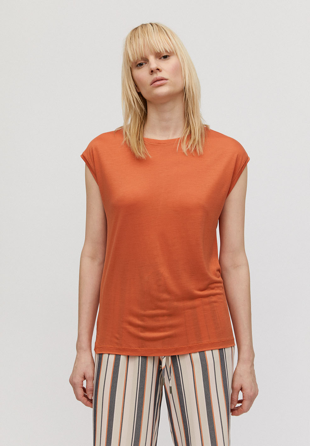 10252744-1402-1 10252744-1402-1