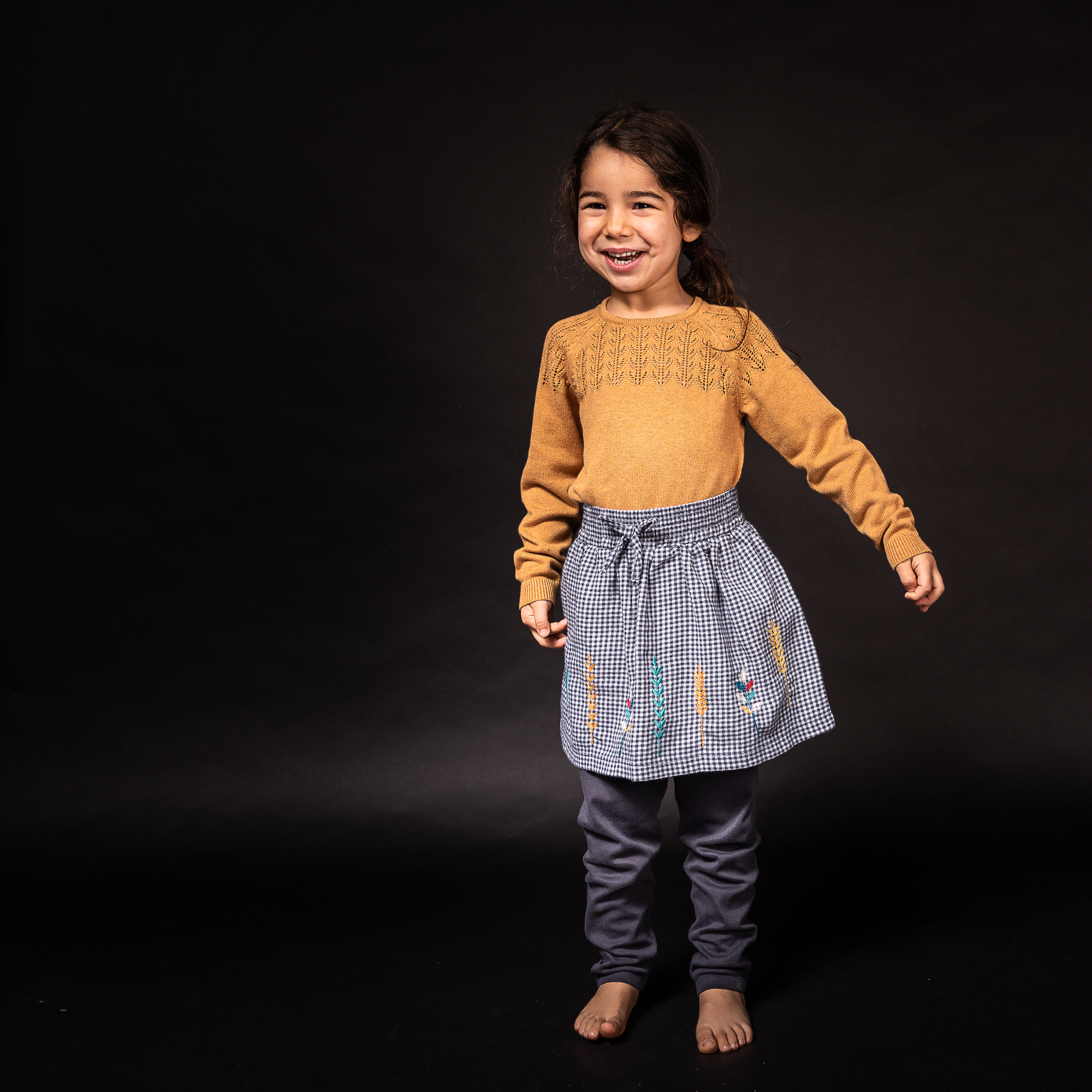 2021404_1-honovi-caramel_2021527-donoma_2021402-1-linda-navy_2 2021404_1-honovi-caramel_2021527-donoma_2021402-1-linda-navy_2