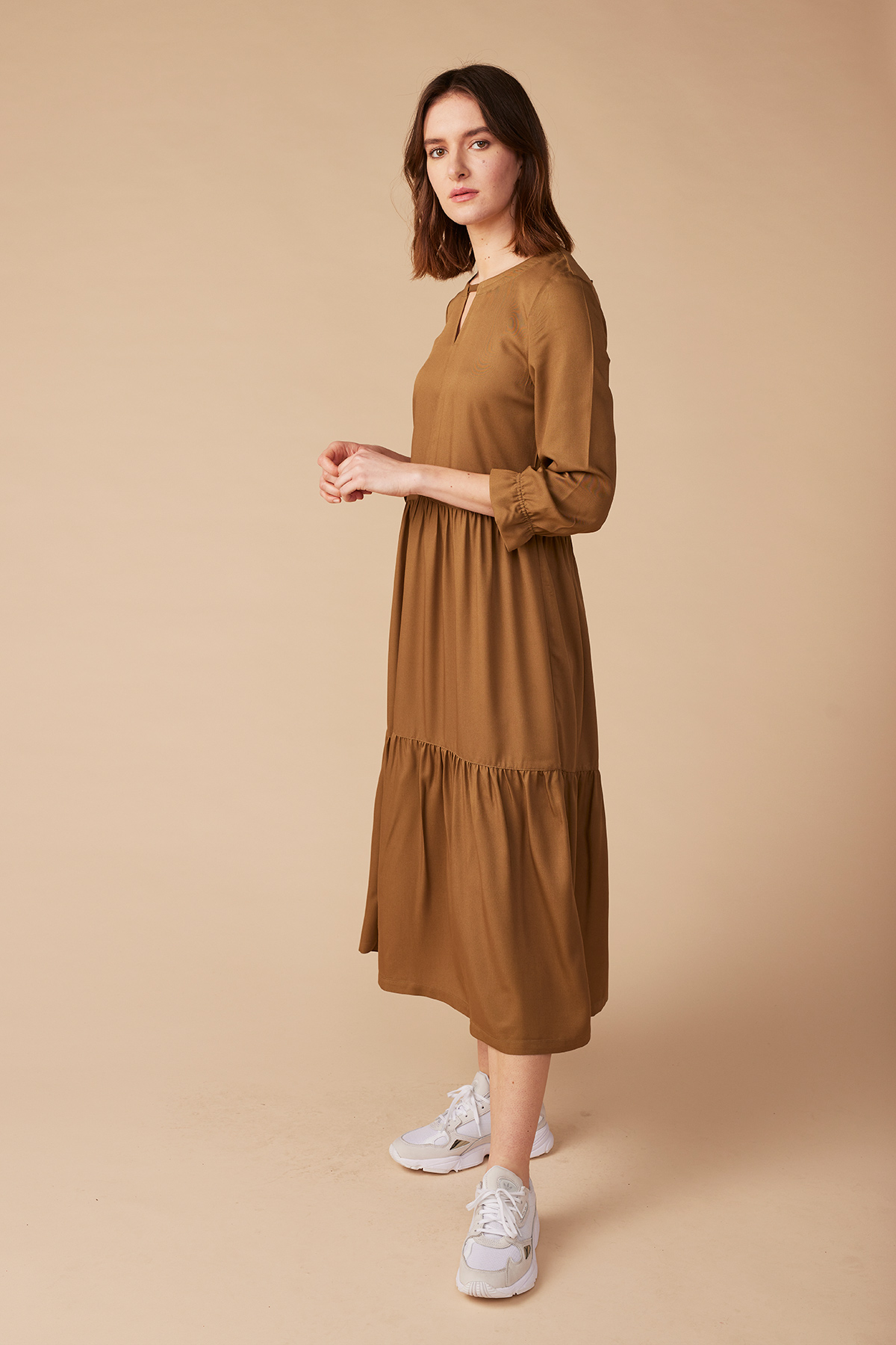 211-3432-7410-4304_1_kleid-oceane-sepia-brown-1-kopie