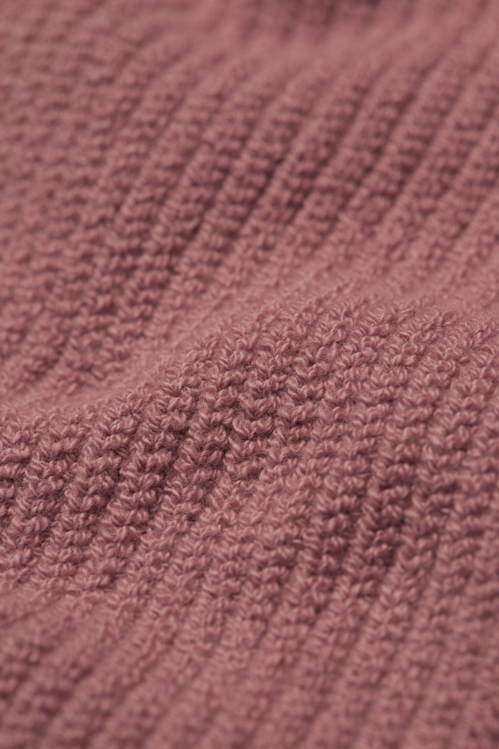 30002242-1330_emo 30002242-1330_emo