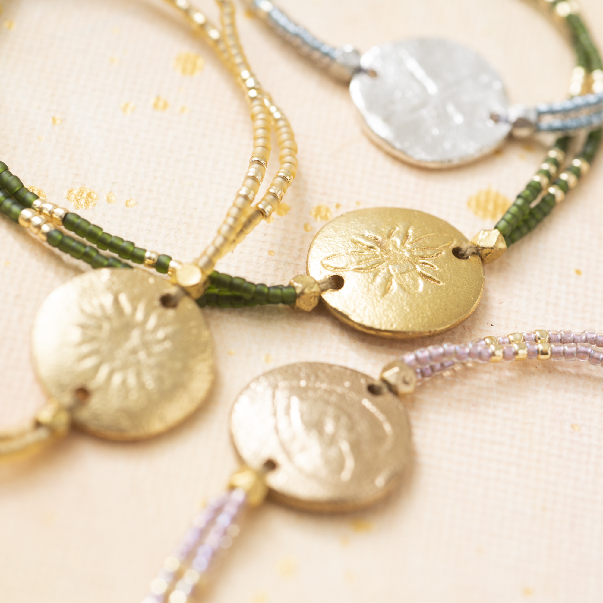 A Beautiful Story Glitter Citrine Gold_(1)