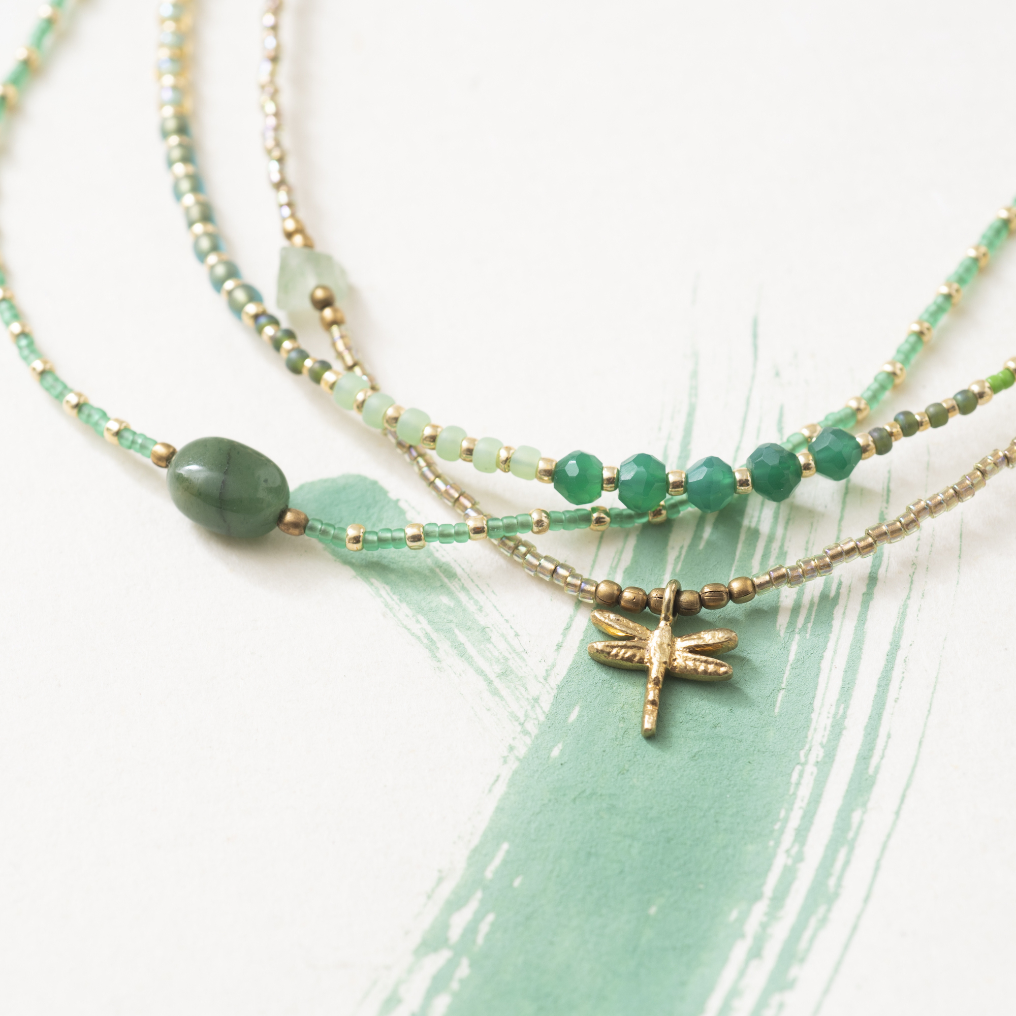 A Beautiful Story Wildflower Aventurine Gold Necklace(1)