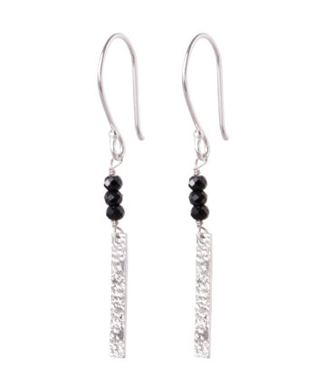 AW31075_Bar-Black-Onyx-Earrings-Silver-Plated_1_A-Beautiful-Story