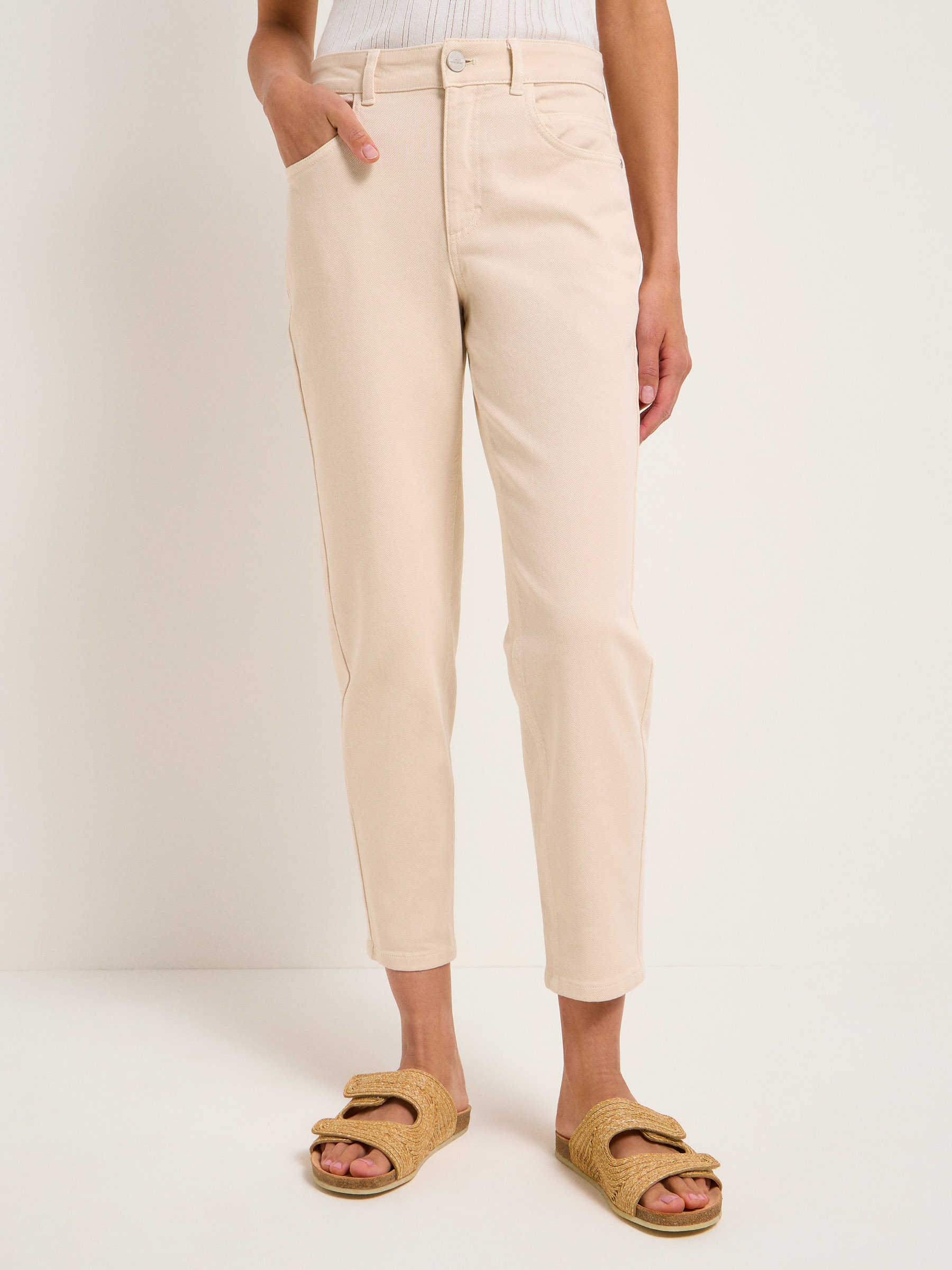 LANIUS_124-13793-113-natural-undyed-34_O-Shape-Hose_02 LANIUS_124-13793-113-natural-undyed-34_O-Shape-Hose_02