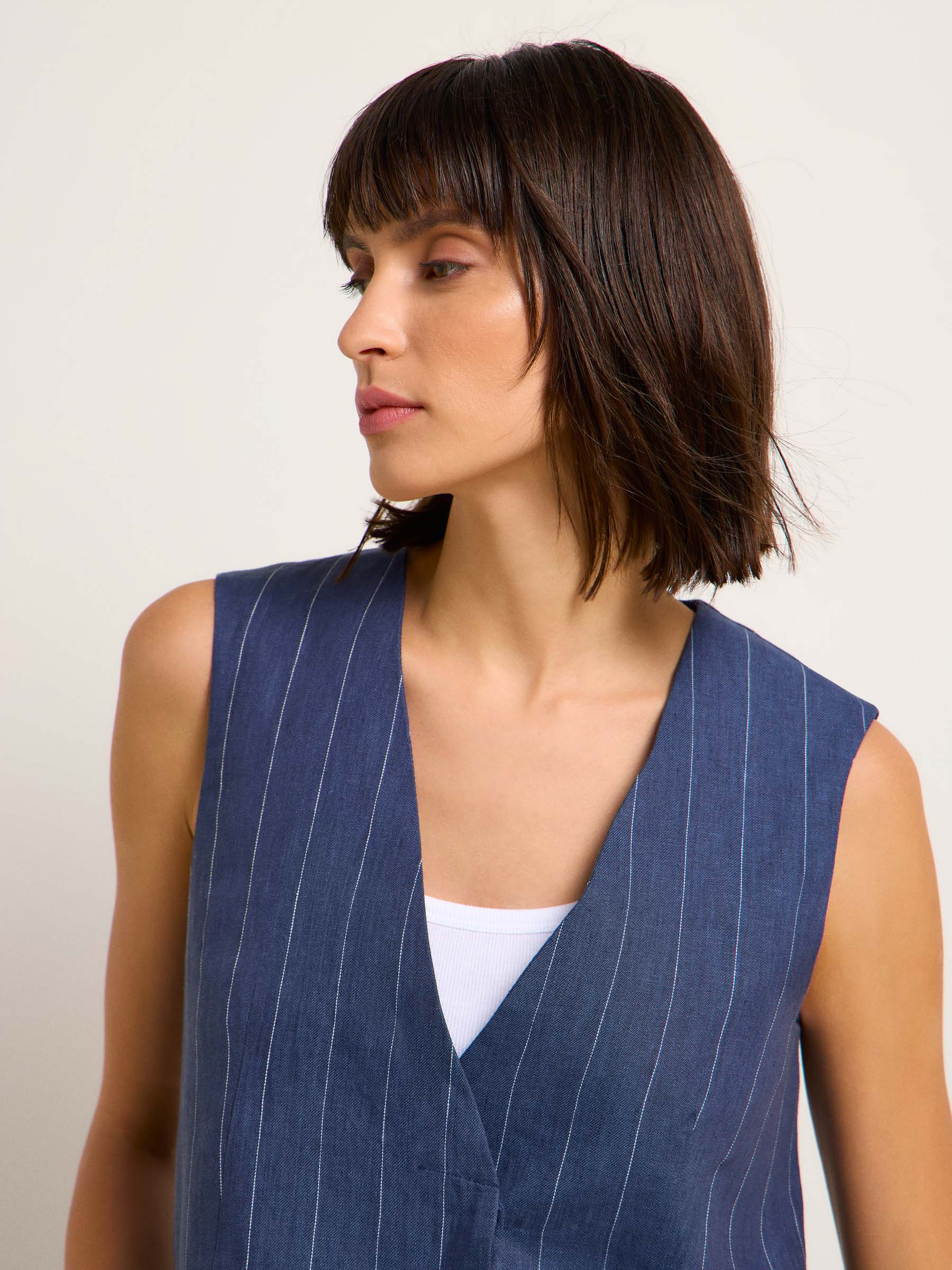 LANIUS_124-13909-945-night-blue-melange-off-white-34_Weste-mit-Streifen_04 LANIUS_124-13909-945-night-blue-melange-off-white-34_Weste-mit-Streifen_04