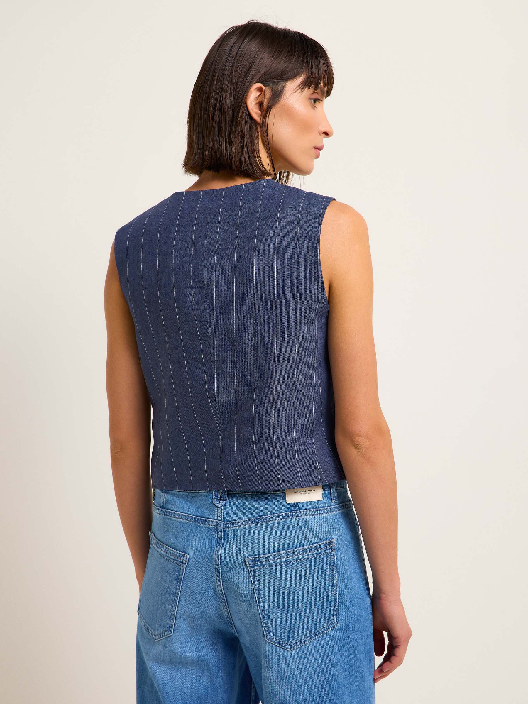 LANIUS_124-13909-945-night-blue-melange-off-white-34_Weste-mit-Streifen_06 LANIUS_124-13909-945-night-blue-melange-off-white-34_Weste-mit-Streifen_06