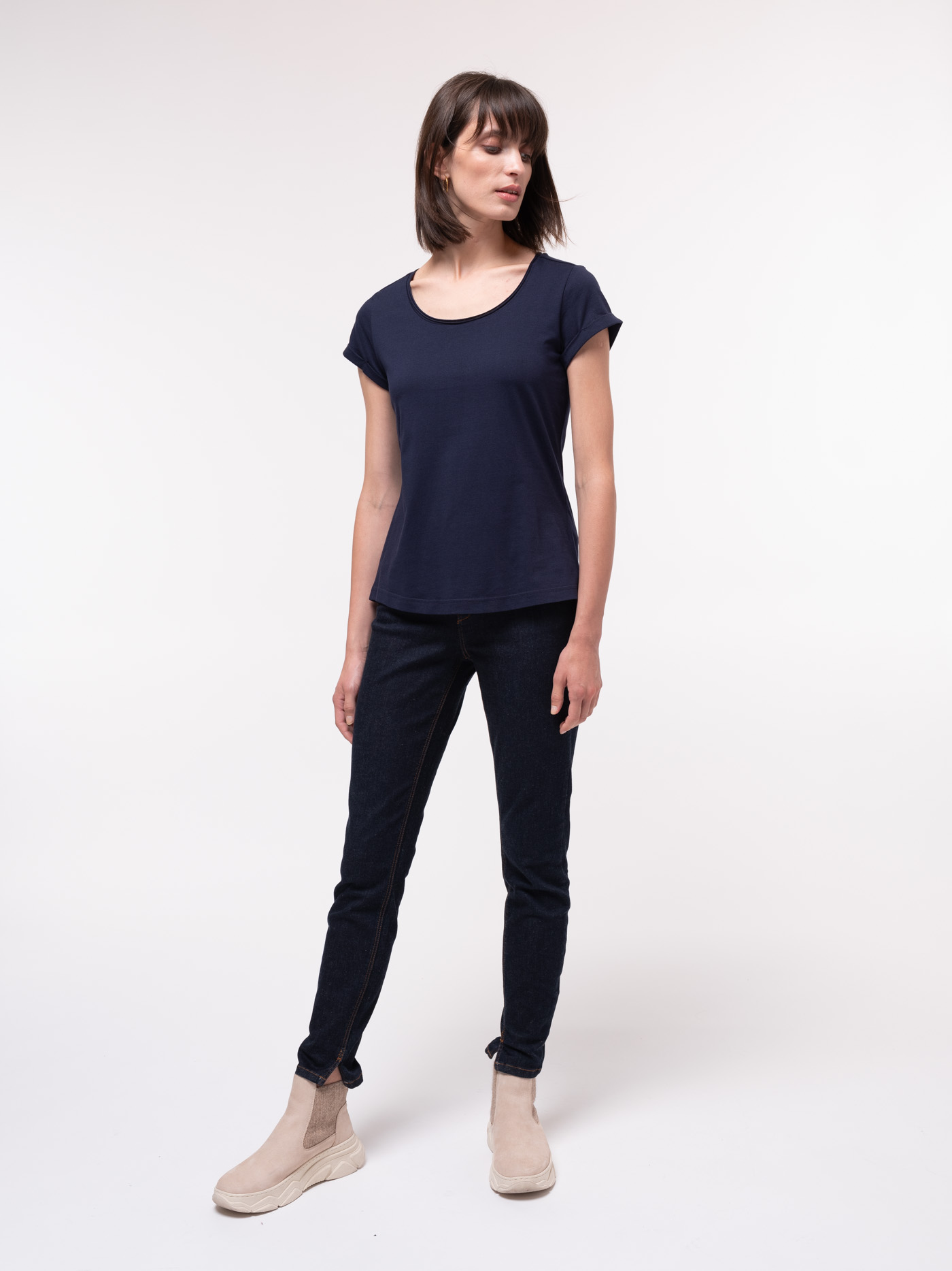 LANIUS_AW21_12345-00_High-waist-Jeans_dark-blue-denim_01