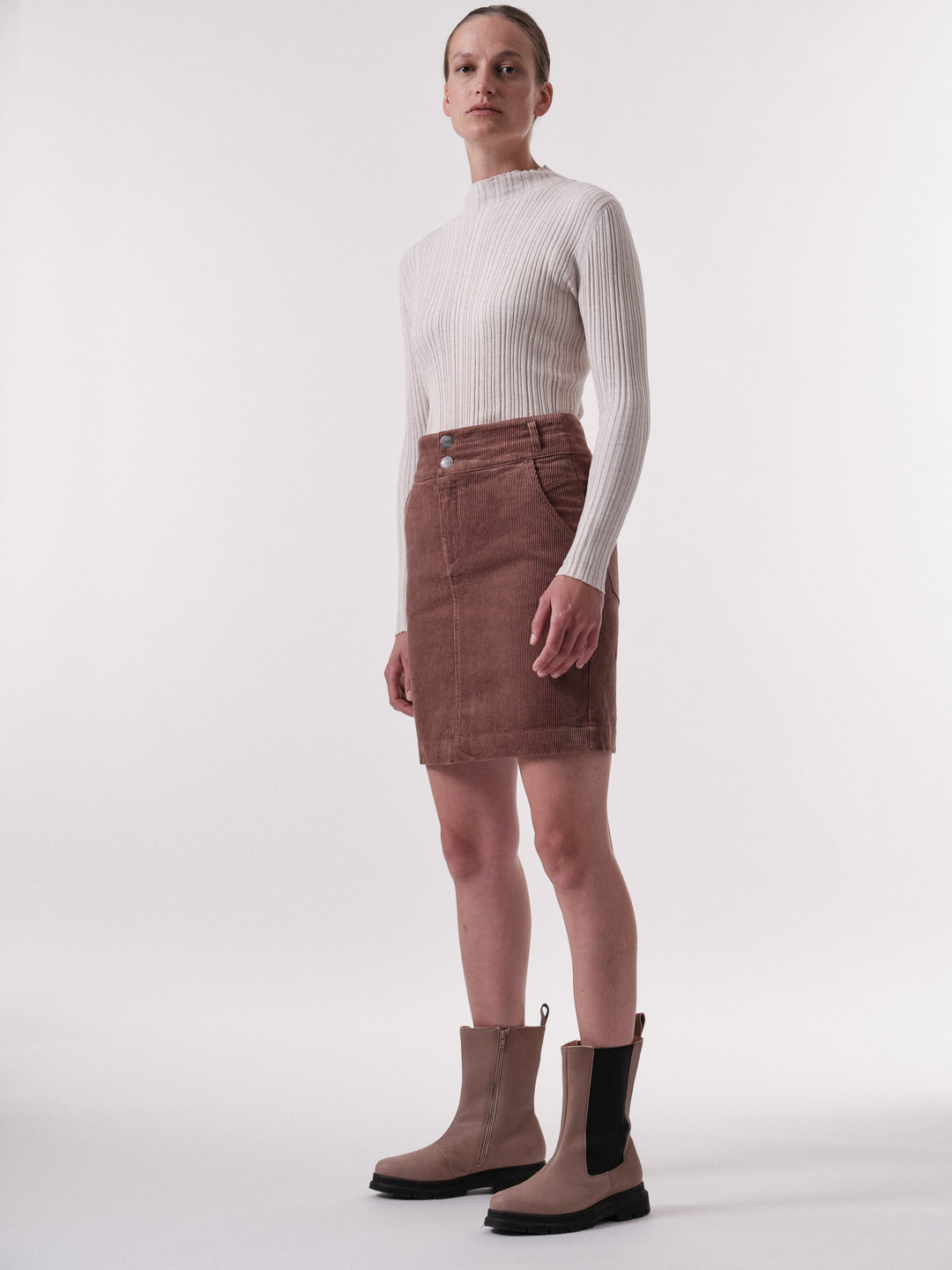 LANIUS_AW22_13343-00_Kord-Rock_naugat_02