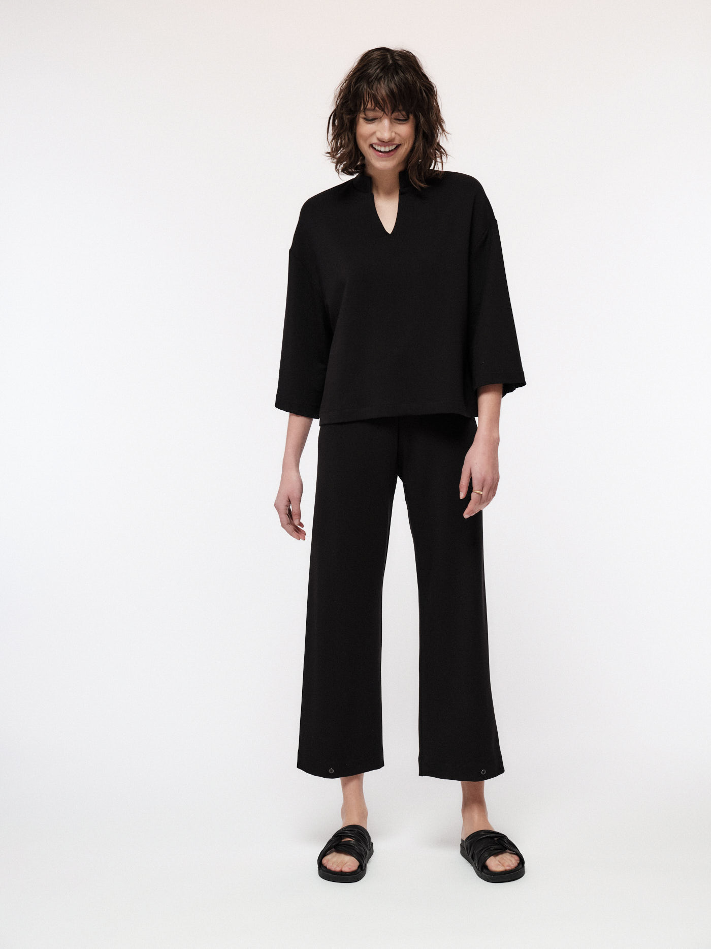 LANIUS_SS22_13191-00_Shirt_black_02