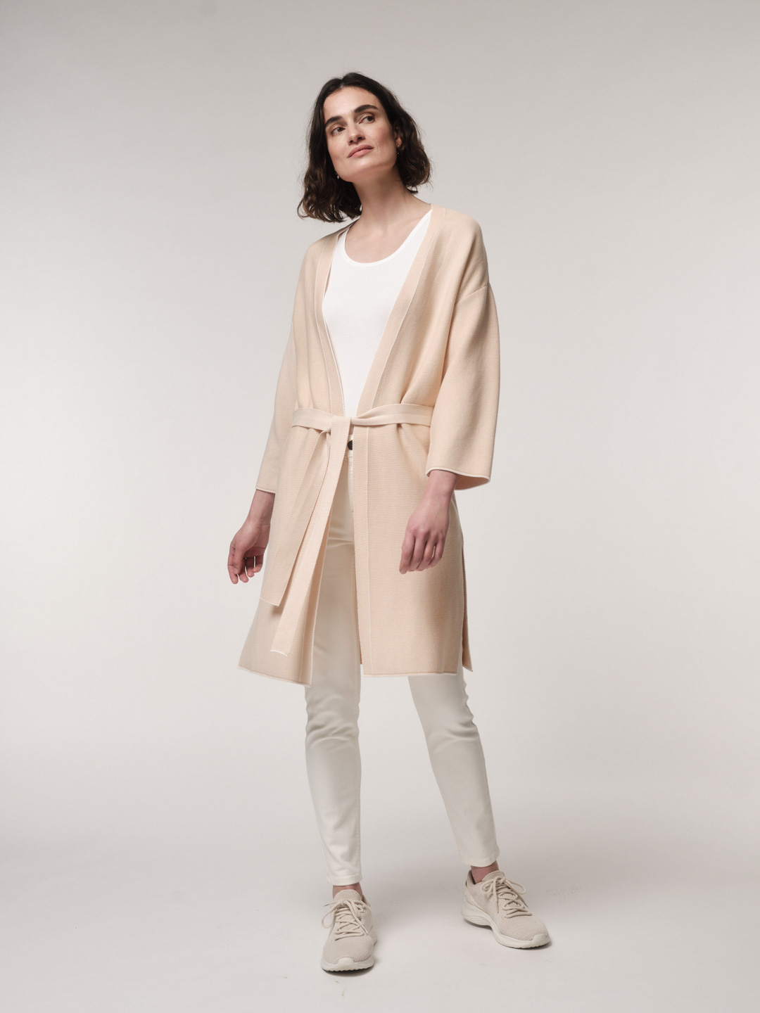 LANIUS_SS23_13501-00_Strickmantel_oat-milk_05 LANIUS_SS23_13501-00_Strickmantel_oat-milk_05