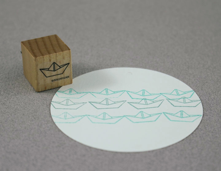 b008papierschiff1 b008papierschiff1