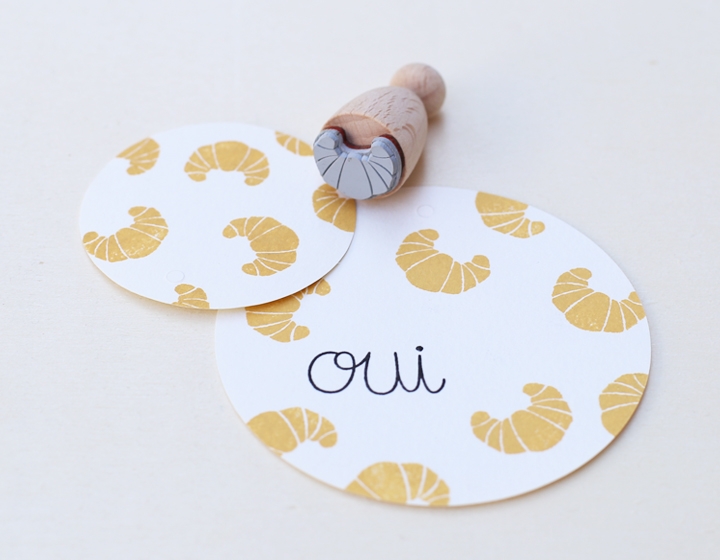 e075-stempel-croissant-perlenfischer1