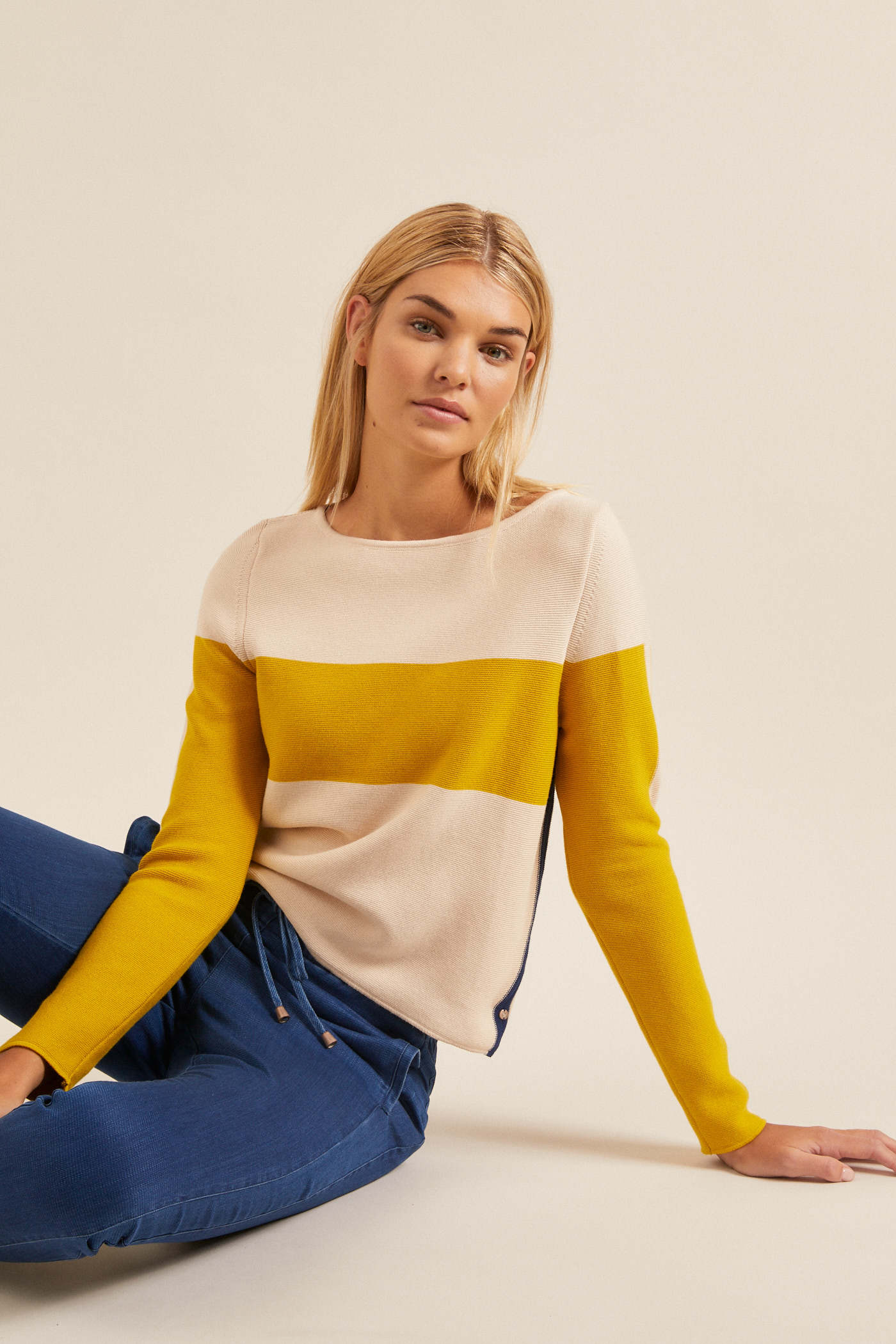 lanius_fs20_12408-00_colorblock-pullover_shell-kiwigold_01