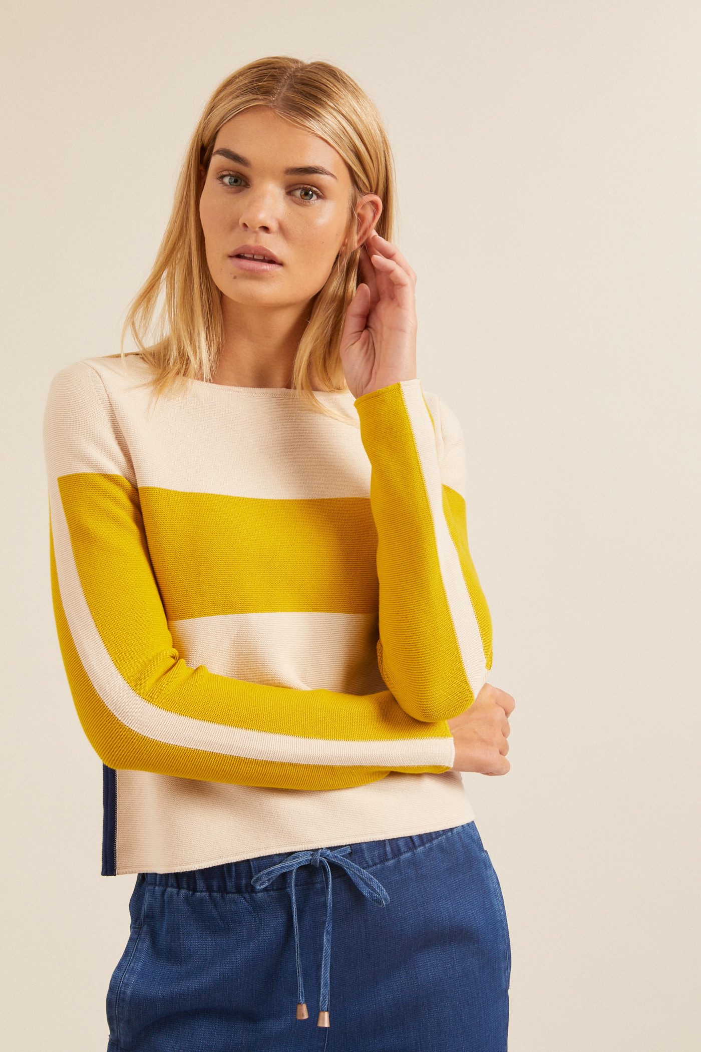 lanius_fs20_12408-00_colorblock-pullover_shell-kiwigold_02