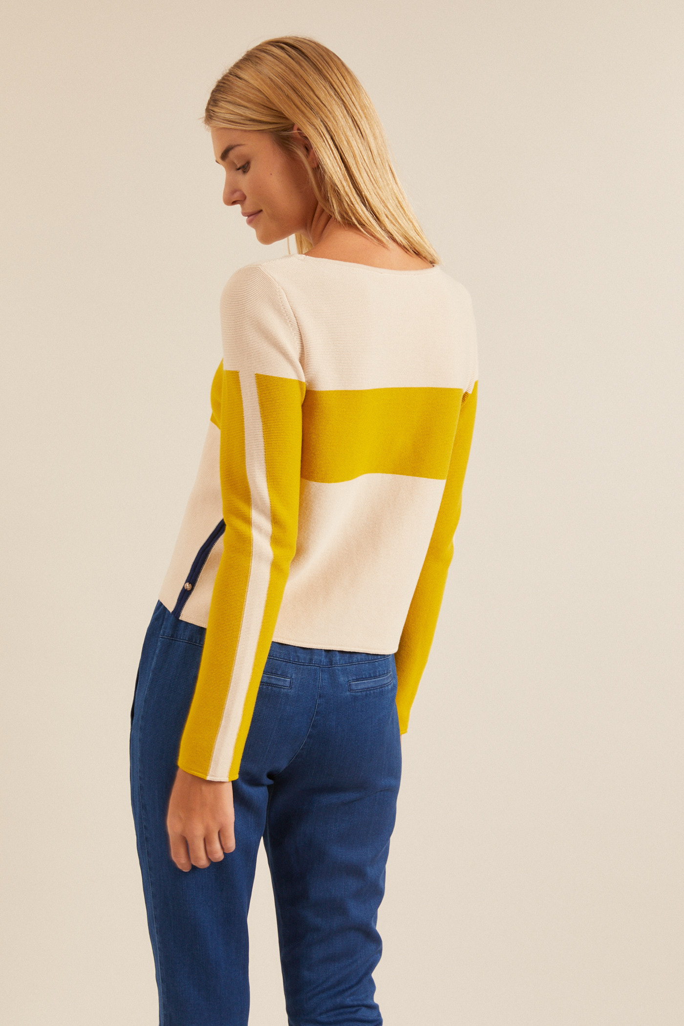 lanius_fs20_12408-00_colorblock-pullover_shell-kiwigold_04