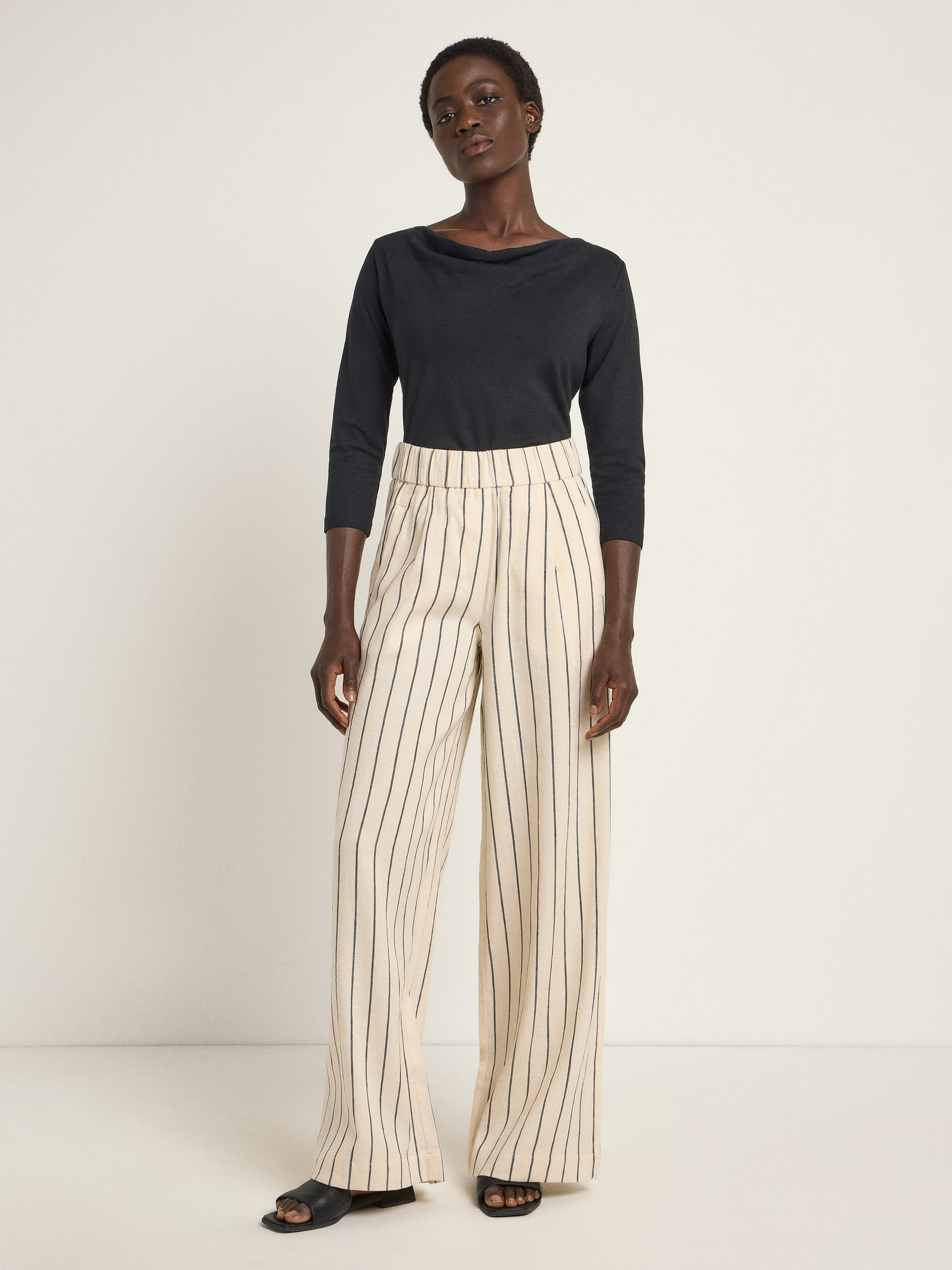 LANIUS_125_14237-952-creme-black-34_Streifenhose_03-jpg LANIUS_125_14237-952-creme-black-34_Streifenhose_03.jpg